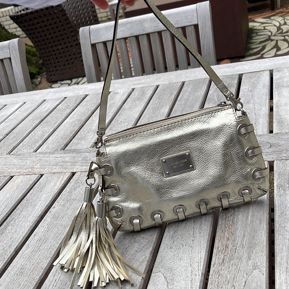 Michael Kors clutch should bag gold (NWOT)